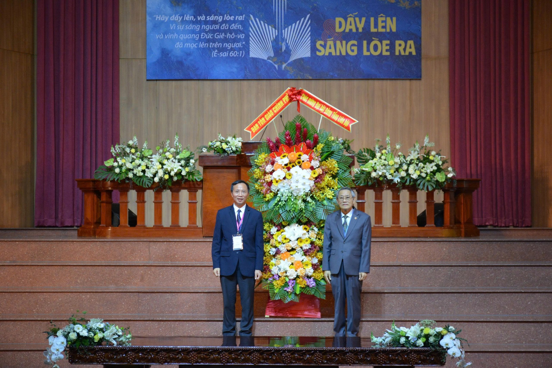 Trưởng ban Vũ Hoài Bắc tham dự và chúc mừng Đại hội đồng Tổng Liên hội Hội thánh Tin Lành Việt Nam (miền Nam) lần thứ 49