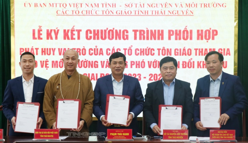 thai-nguyen-phat-huy-vai-tro-cua-cac-to-chuc-ton-giao-tham-gia-bao-ve-moi-truong-va-ung-pho-voi-bien-doi-khi-hau