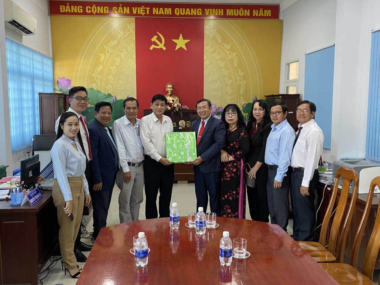 doan-cong-tac-giao-hoi-bap-tit-viet-nam-tham-ban-ton-giao-tinh-an-giang
