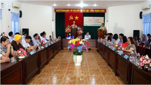 lanh-dao-tinh-phu-yen-gap-go-doi-thoai-voi-cac-to-chuc-ton-giao