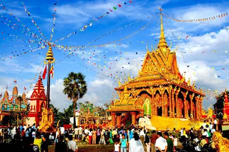 thu-tuong-chinh-phu-pham-minh-chinh-chuc-mung-dong-bao-khmer-dip-tet-chol-chnam-thmay