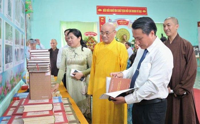 lan-toa-khong-gian-van-hoa-ho-chi-minh