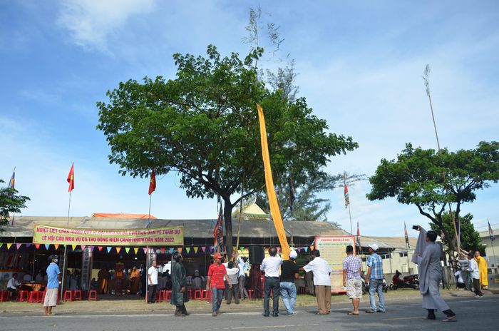 dac-sac-le-hoi-cau-mua-vu-ca-thu-dong-tai-cua-vinh-da-nang