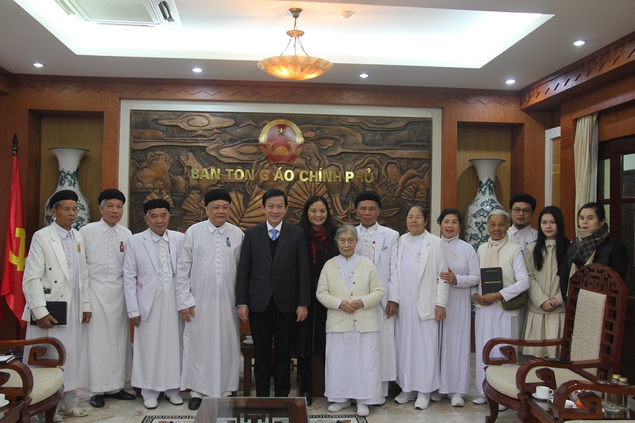 pho-truong-ban-nguyen-anh-chuc-tiep-hoi-thanh-cao-dai-tay-ninh-giao-hoi-phat-duong-nam-tong-minh-su-dao-tham-chuc-tet-ban-ton-giao-chinh-phu