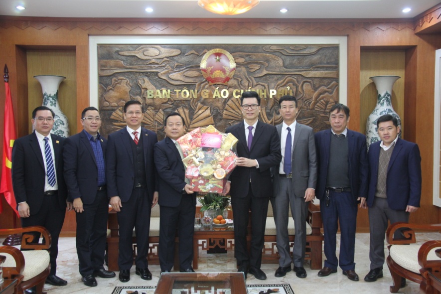 pho-truong-ban-nguyen-tien-trong-tiep-cac-doan-chuc-sac-ton-giao-tham-chuc-tet-ban-ton-giao-chinh-phu
