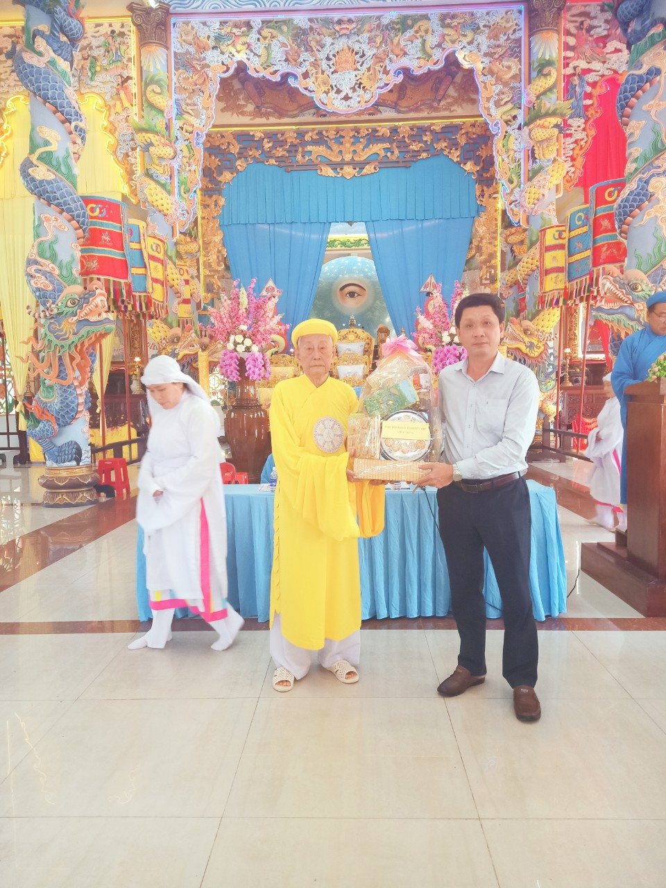 hoi-thanh-cao-dai-tien-thien-to-chuc-hoi-nghi-thuong-hoi-thuong-nien-nam-dao-thu-98