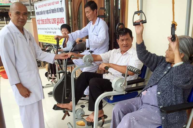 tue-tinh-duong-linh-quang-tp-da-lat-diem-nuong-tua-cua-nhung-benh-nhan-ngheo