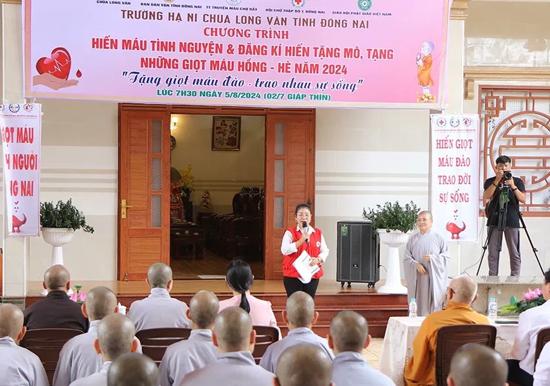 phat-giao-tinh-dong-nai-phat-dong-hien-mau-tinh-nguyen-hien-mo-tang-trong-chuc-sac-tin-do