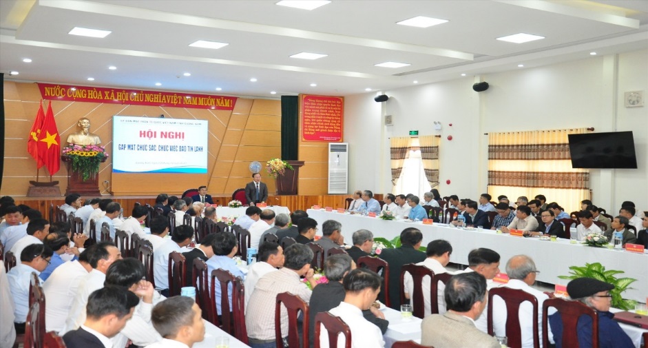 hoi-nghi-gap-mat-chuc-sac-chuc-viec-dao-tin-lanh-tinh-quang-nam