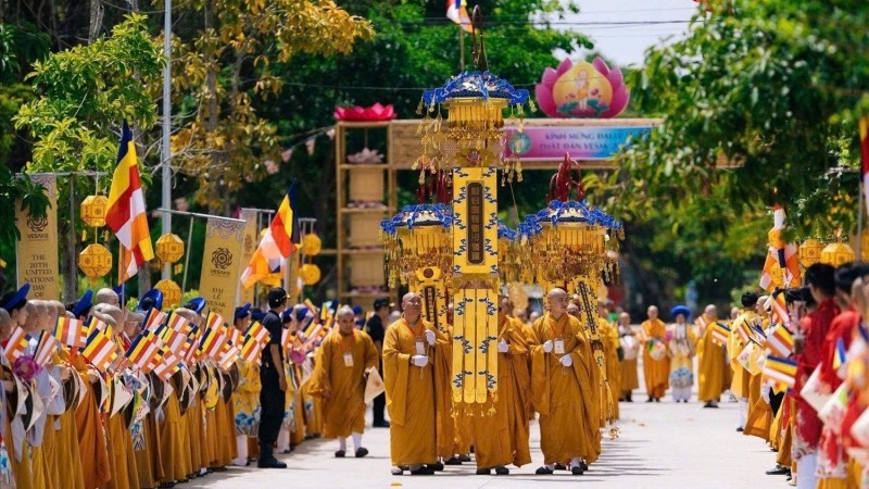phat-huy-vai-tro-cua-dai-doan-ket-ton-giao-trong-ky-nguyen-moi