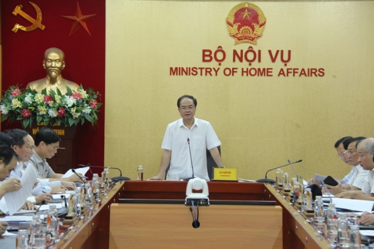 thu-truong-bo-noi-vu-vu-chien-thang-chu-tri-hoi-nghi-ve-cong-tac-doi-voi-phat-giao-hoa-hao