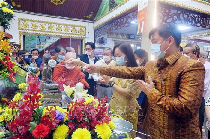 le-hoi-don-tet-co-truyen-lao-thai-lan-campuchia-myanma-tai-tp-ho-chi-minh