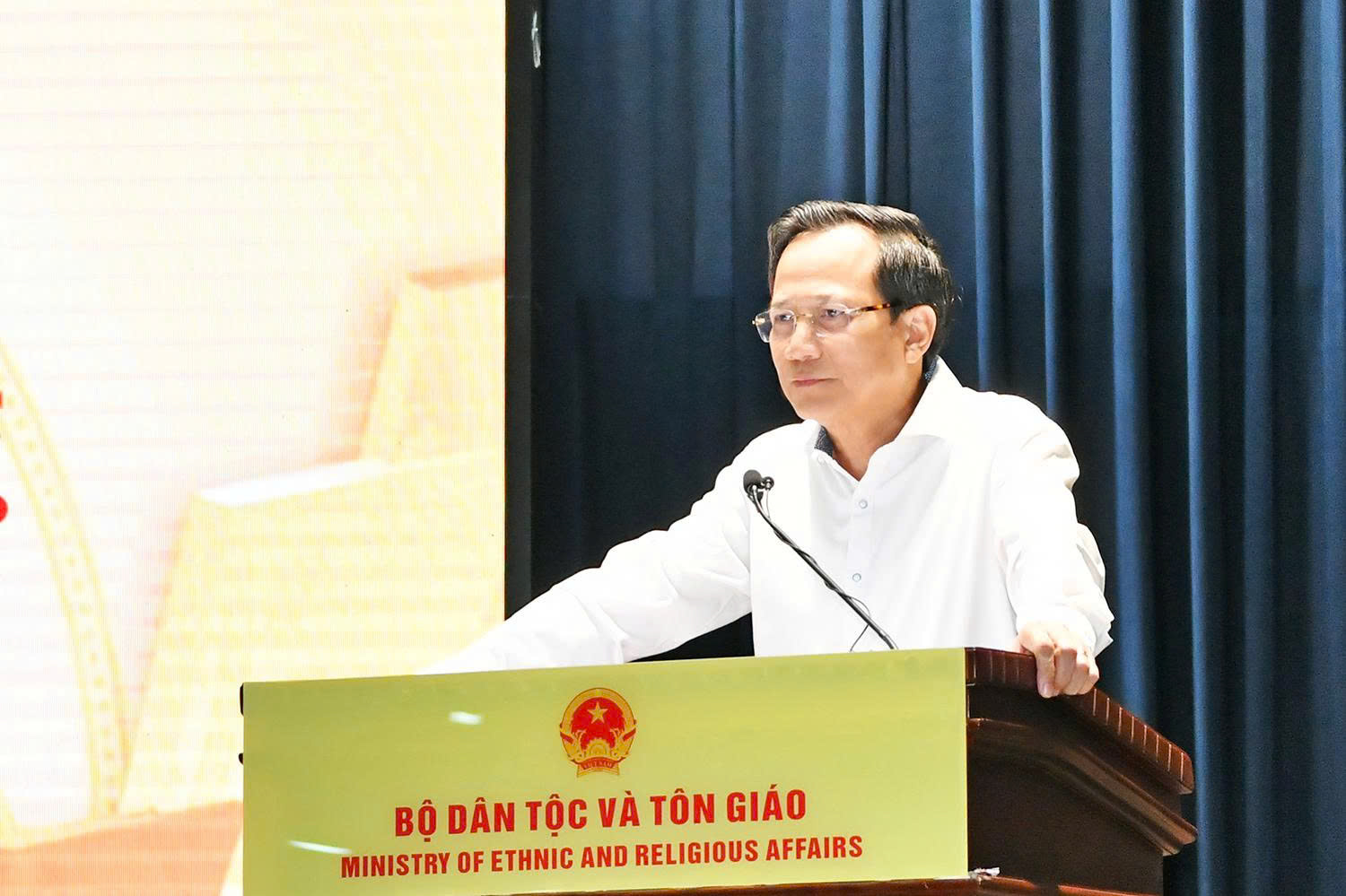 bo-truong-dao-ngoc-dung-lam-mot-ngay-phai-nghi-cho-muoi-nam