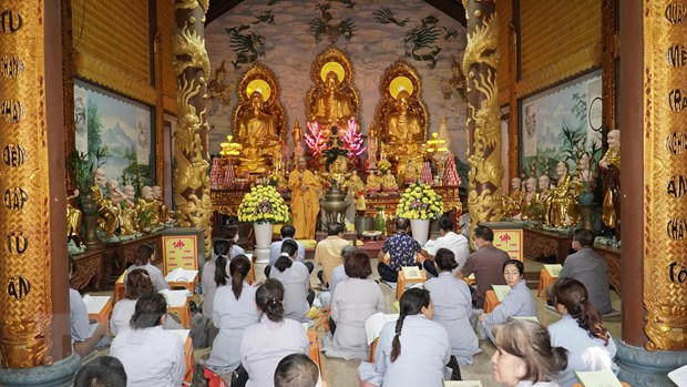 kieu-bao-tai-lao-thai-lan-tuong-niem-cac-anh-hung-liet-sy-hy-sinh-tai-gac-ma