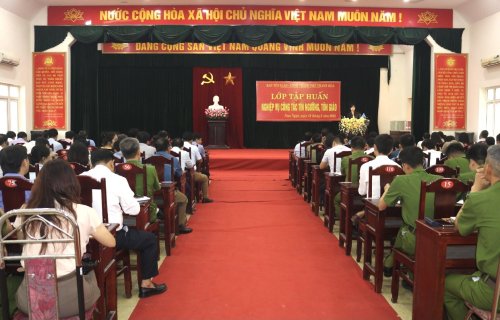 thanh-pho-thanh-hoa-tap-huan-cong-tac-tin-nguong-ton-giao