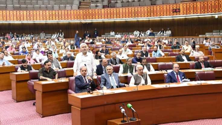 pakistan-thong-qua-luat-bao-ve-cac-thieu-nu-thien-chua-giao-khoi-bi-ep-ket-hon