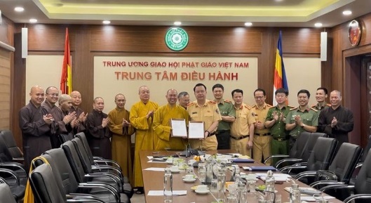 giao-hoi-phat-giao-viet-nam-huong-dan-trien-khai-cong-tac-tuyen-truyen-pho-bien-giao-duc-van-dong-tang-ni-phat-tu-tham-gia-bao-dam-trat-tu-an-toan-giao-thong-giai-doan-2023-2026