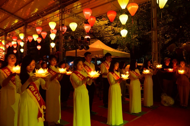 tu-chu-truong-chinh-sach-den-thuc-tien-doi-song-tin-nguong-ton-giao