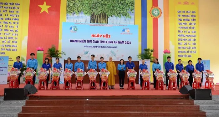 ngay-hoi-thanh-nien-ton-giao-tinh-long-an-nam-2024
