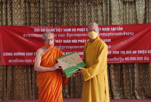 giao-hoi-phat-giao-viet-nam-ho-tro-lao-vuot-qua-kho-khan-cua-dich