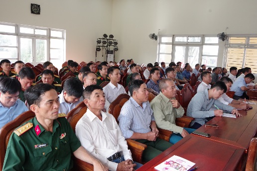 boi-duong-kien-thuc-quoc-phong-va-an-ninh-cho-chuc-viec-ton-giao-tren-dia-ban-huyen-thach-ha-tinh-ha-tinh