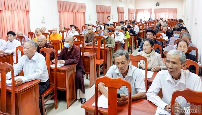 can-tho-trien-khai-nghi-quyet-trung-uong-5-cho-chuc-sac-chuc-viec-cac-ton-giao