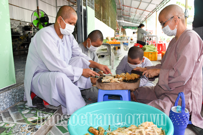 chua-buu-tam-noi-am-tinh-nguoi