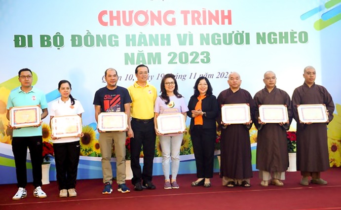 giao-hoi-phat-giao-viet-nam-thanh-pho-ho-chi-minh-tham-gia-ung-ho-quy-vi-nguoi-ngheo-thong-qua-chuong-trinh-di-bo-dong-hanh-vi-nguoi-ngheo-nam-2023