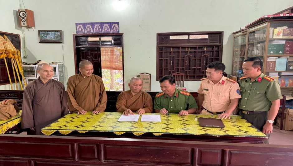 huyen-ham-tan-tinh-binh-thuan-phat-huy-vai-tro-cua-tang-ni-phat-tu-trong-cong-tac-tuyen-truyen-dam-bao-an-ninh-trat-tu-an-toan-giao-thong-giai-doan-2023-2026