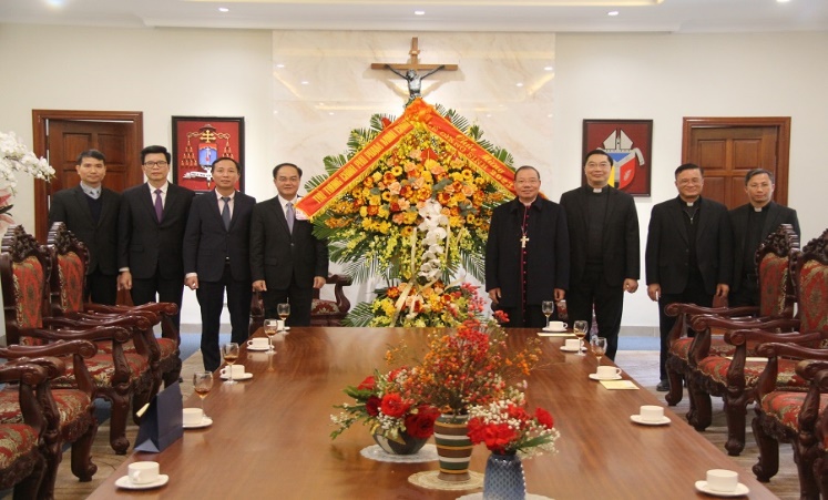 thu-truong-bo-noi-vu-vu-chien-thang-chuc-mung-giang-sinh-2023-tong-giao-phan-ha-noi