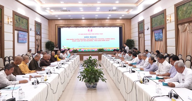 tinh-dong-thap-pho-bien-chinh-sach-phap-luat-ve-tin-nguong-ton-giao