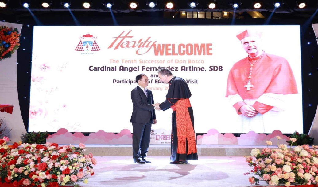 thu-truong-bo-noi-vu-vu-chien-thang-tham-du-hoi-nghi-vung-dong-a-chau-dai-duong-cua-dong-don-bosco-tai-tinh-lam-dong