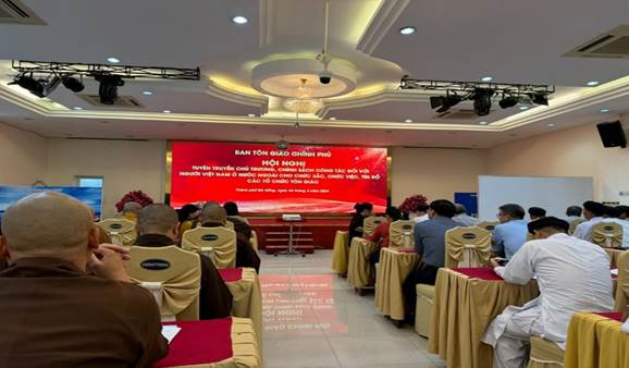 hoi-nghi-tuyen-truyen-chu-truong-chinh-sach-cong-tac-doi-voi-nguoi-viet-nam-o-nuoc-ngoai-cho-chuc-sac-chuc-viec-tin-do-cac-to-chuc-ton-giao-tai-da-nang