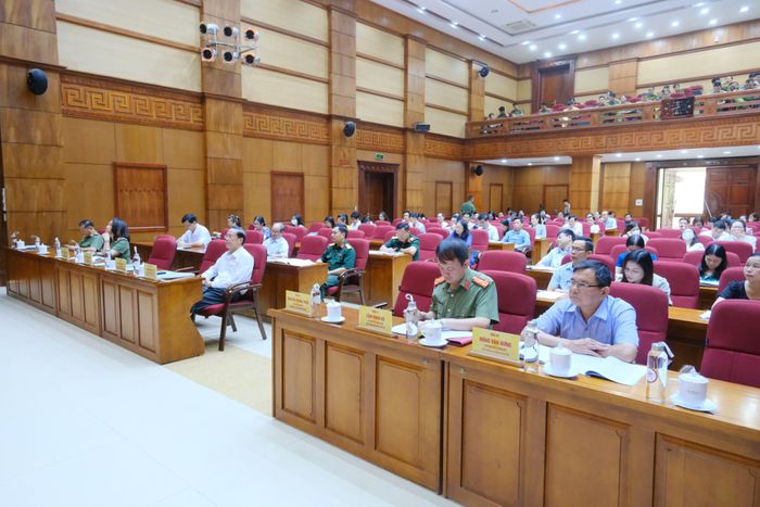 hon-3000-dai-bieu-tai-cao-bang-duoc-tap-huan-nang-cao-kien-thuc-ve-cong-tac-nhan-quyen