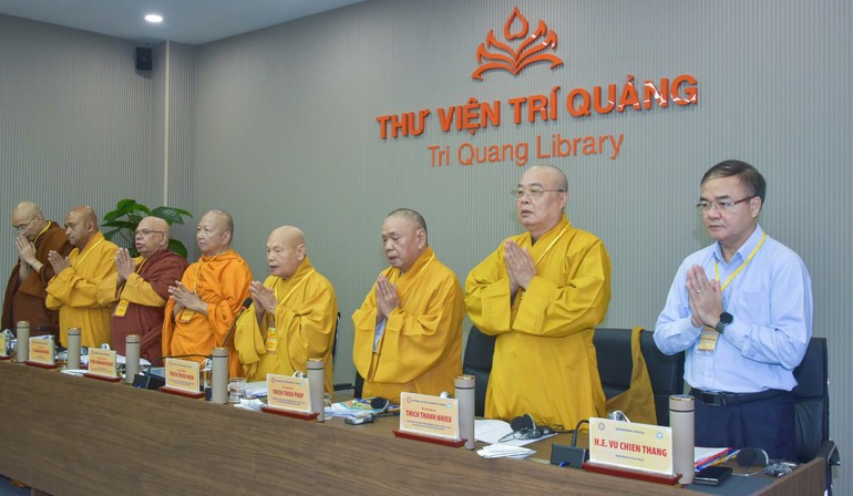 thu-truong-bo-noi-vu-vu-chien-thang-tham-du-phien-hop-thu-nhat-ve-to-chuc-dai-le-vesak-lien-hop-quoc-2025-tai-thanh-pho-ho-chi-minh