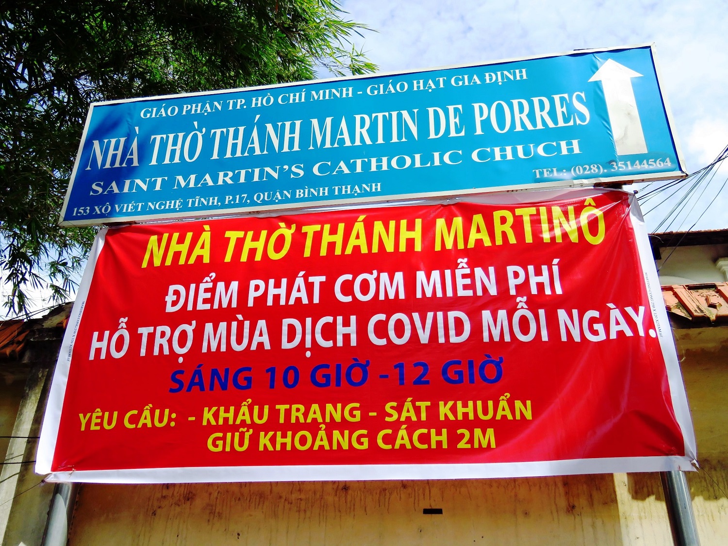 bua-an-nhan-ai-va-hoat-dong-chia-se-kho-khan-voi-nguoi-ngheo-cua-linh-muc-giao-dan-tai-tp-hcm