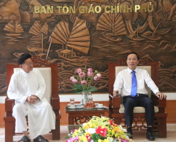 doan-chuc-sac-cac-hoi-thanh-va-to-chuc-cao-dai-tham-ban-ton-giao-chinh-phu