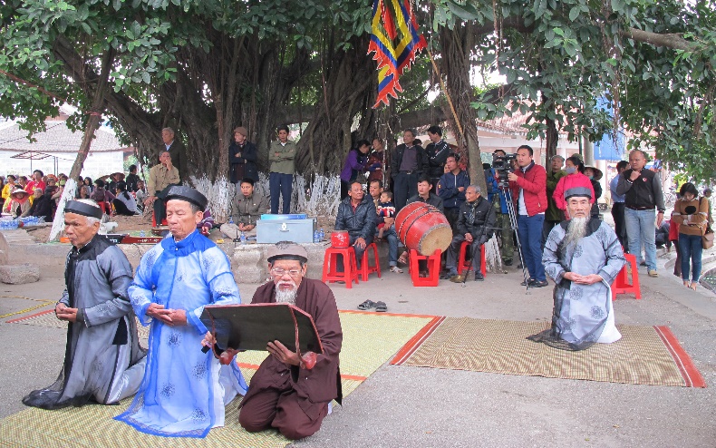 mot-vai-net-khai-quat-ve-tin-nguong-tho-to-nghe-o-ninh-binh