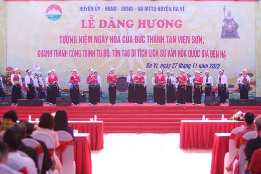 ha-noi-tuong-niem-ngay-hoa-duc-thanh-tan-vien-son