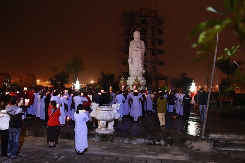Le_via_Duc_Phat_A_Di_Da_tai_chua_Dai_Giac__tinh_Quang_Binh