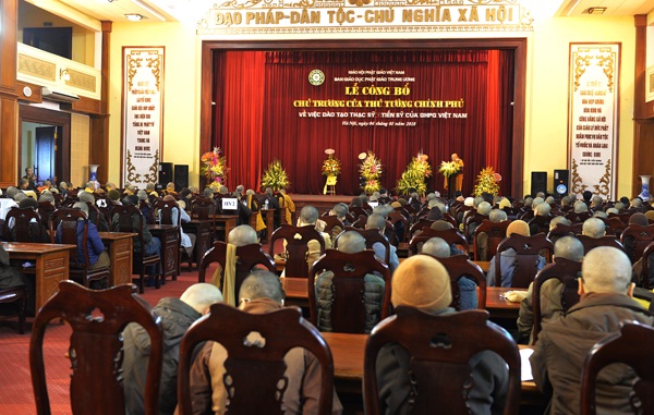 Ban_Ton_giao_Chinh_phu_chuc_mung_Giao_hoi_Phat_giao_Viet_Nam_ve_viec_duoc_chap_thuan_dao_tao_Thac_sy__Tien_sy_Phat_hoc