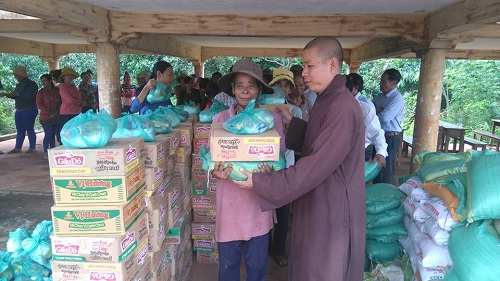 Gieo_tinh_thuong_noi_mien_bien_gioi
