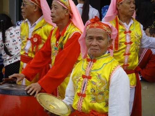 Trai_nghiem_khong_khi_don_Tet_xua_tai_Hoang_thanh_Thang_Long