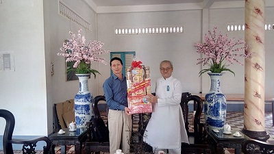 Doan_Ban_Ton_giao_Chinh_phu_chuc_Tet_mot_so_to_chuc__Hoi_thanh_Cao_Dai