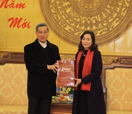 Cac_to_chuc_ton_giao_chuc_Tet_Tinh_uy_Ninh_Binh