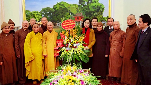 Cac_chuc_sac_ton_giao_tham__chuc_mung_Dang_bo_thanh_pho_Ha_Noi