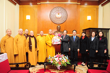 Giao_hoi_Phat_giao_Viet_Nam_tham__chuc_Tet_Uy_ban_Trung_uong__MTTQ_Viet_Nam