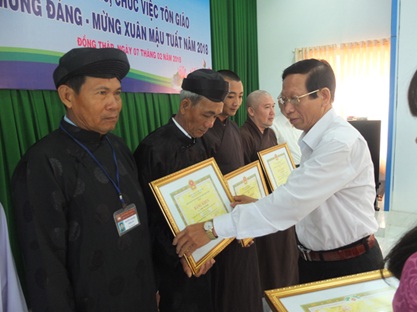 Do_ng_Tha_p__Cac_ton_giao_va_dong_bao_co_dao_tham_gia_hoat_dong_an_sinh_xa_hoi_co_hieu_qua