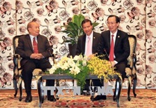 Lanh_dao_TP_Ho_Chi_Minh_tiep_Bo_truong_Bo_Le_nghi_va_Ton_giao_Campuchia