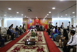 Chu_tich_Uy_ban_nhan_dan_tinh_Binh_Duong__tiep_Bo_truong_cao_cap_kiem_Bo_truong_Bo_Le_nghi_va_Ton_giao_Vuong_quoc_Campuchia